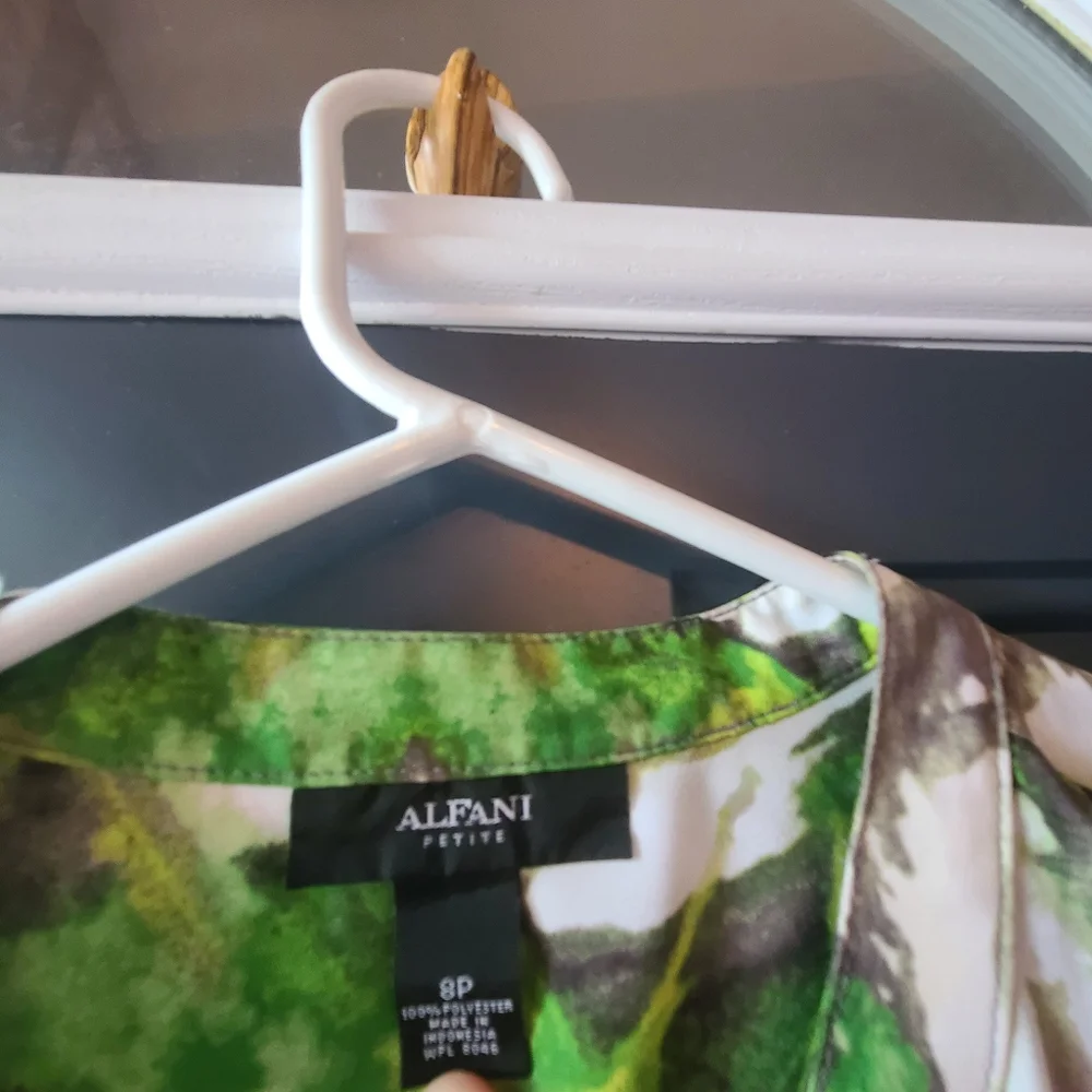 ALFANI polyester top - Picture 2 of 3